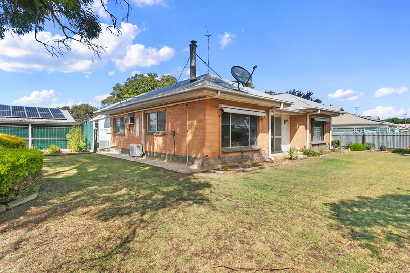 17 North Terrace, Maitland SA 5573