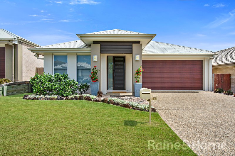 17 Nullarbor Circuit, North Lakes QLD 4509