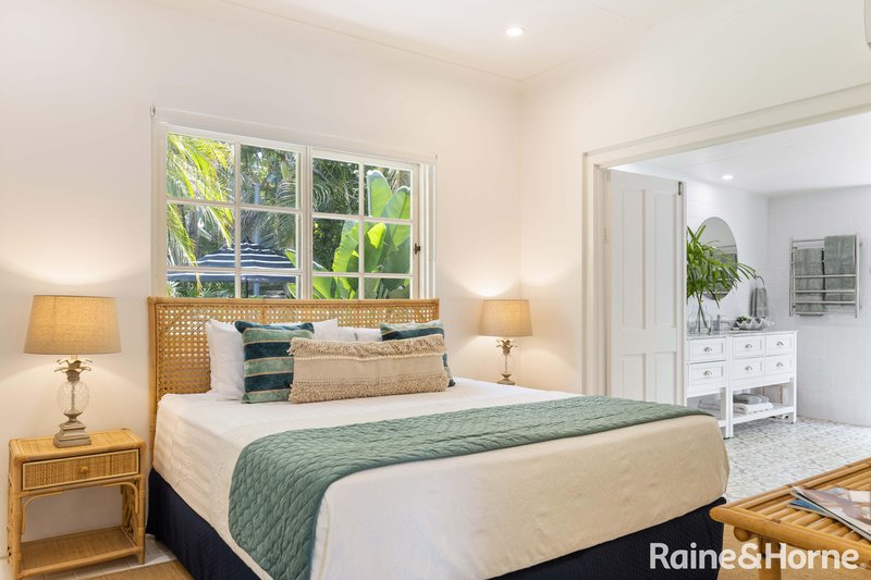 Photo - 17 Oak Street, Oak Beach QLD 4877 - Image 9