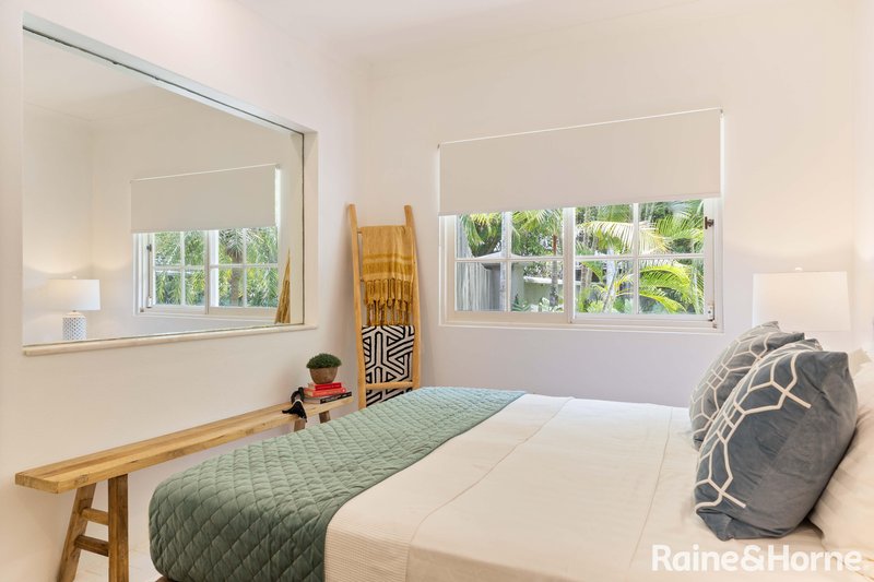 Photo - 17 Oak Street, Oak Beach QLD 4877 - Image 12