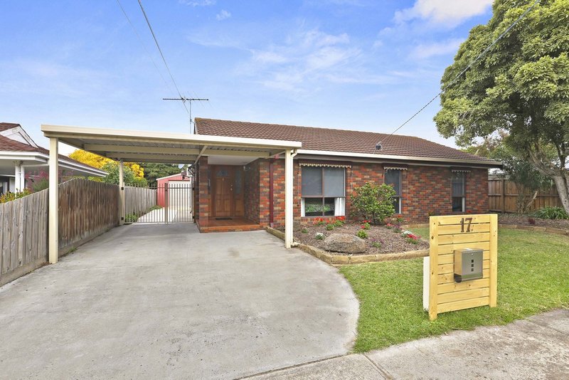 17 Oberon Drive, Belmont VIC 3216 Real Estate Industry Partners