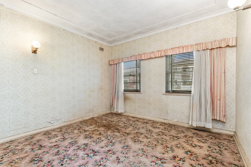 Photo - 17 O'Connell Street, Monterey NSW 2217 - Image 10