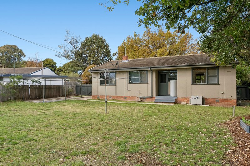 Photo - 17 Officer Crescent, Ainslie ACT 2602 - Image 10