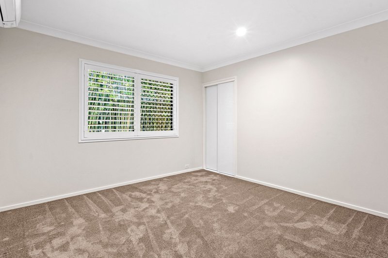 Photo - 17 Oleander Street, Daisy Hill QLD 4127 - Image 7