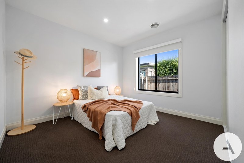 Photo - 17 Olga Masters Street, Franklin ACT 2913 - Image 20