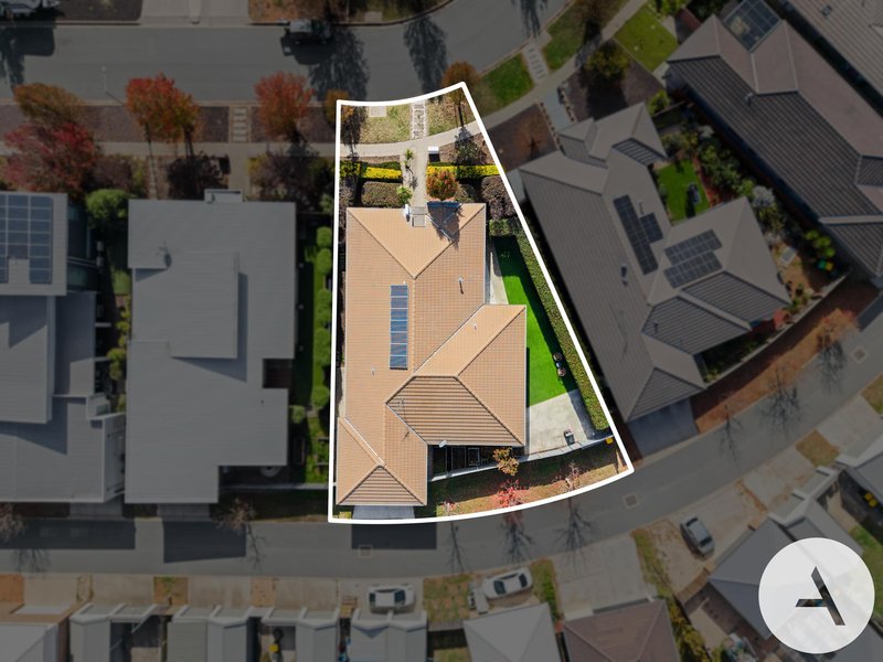 Photo - 17 Olga Masters Street, Franklin ACT 2913 - Image 25
