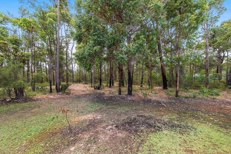 Photo - 17 Orchid Place, Nannup WA 6275 - Image 14