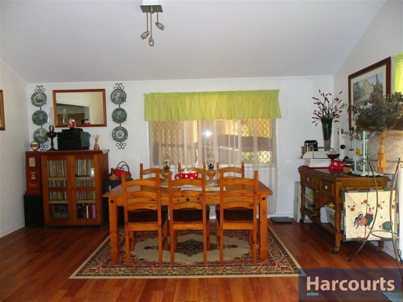 Photo - 17 Orchid St , Bellara QLD 4507 - Image 3