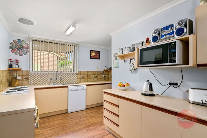 Photo - 17 Owen Street, Morphettville SA 5043 - Image 5