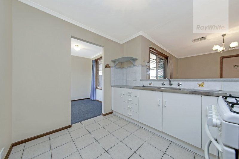 Photo - 17 Oxford Terrace, Blakeview SA 5114 - Image 6