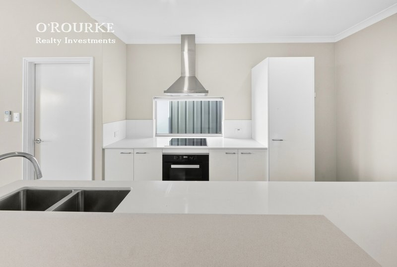 Photo - 17 Ozone Parade, Trigg WA 6029 - Image 3