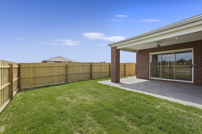 Photo - 17 Palace Road, St Leonards VIC 3223 - Image 12