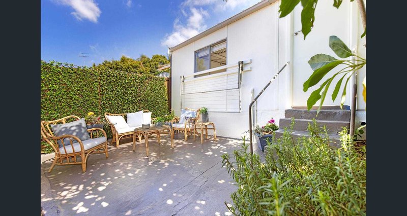 Photo - 17 Palmer Street, Balmain NSW 2041 - Image 6