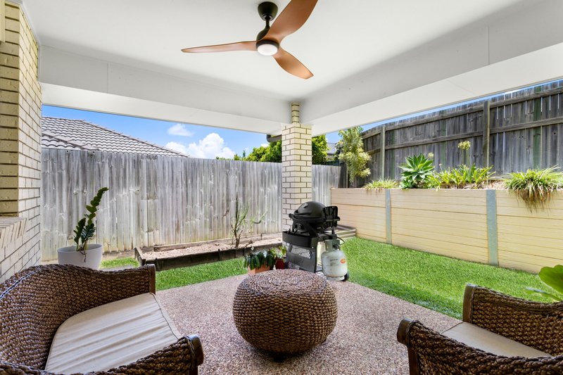 Photo - 17 Palmerston Street, North Lakes QLD 4509 - Image 13