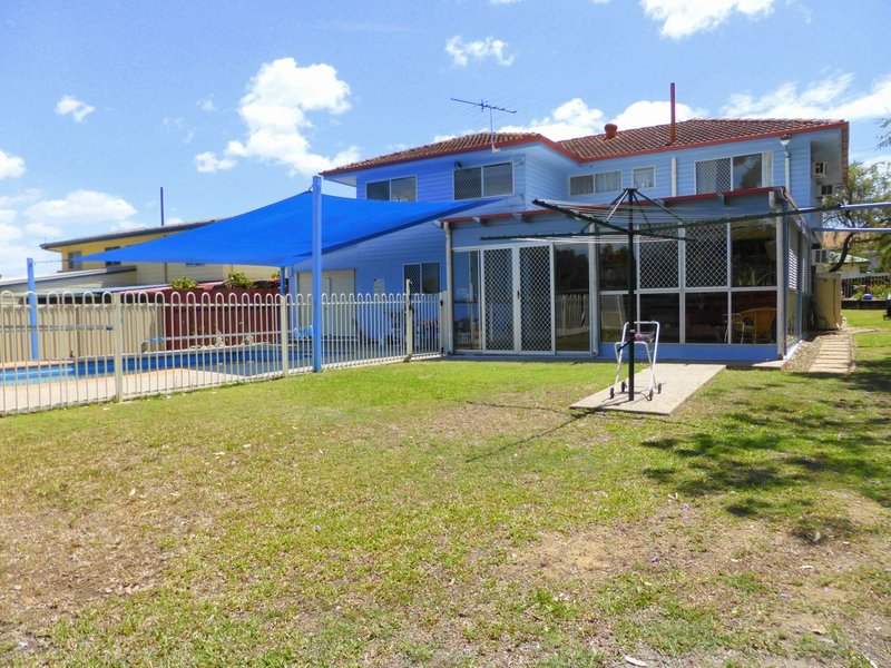 Photo - 17 Pamrick Crescent, Clontarf QLD 4019 - Image 25