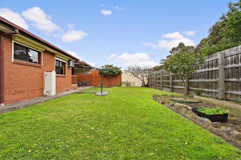 Photo - 17 Pandora Avenue, Thomastown VIC 3074 - Image 9