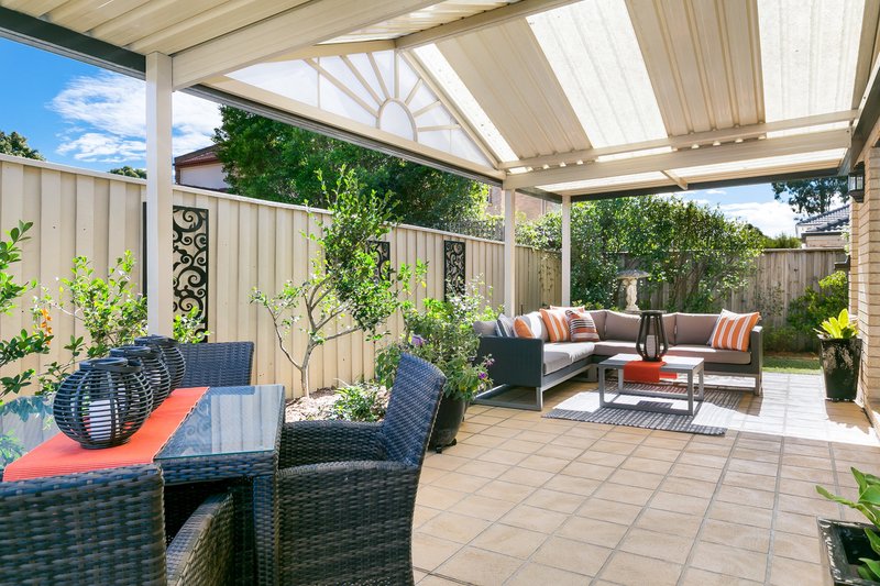 Photo - 17 Paperbark Crescent, Beaumont Hills NSW 2155 - Image 5