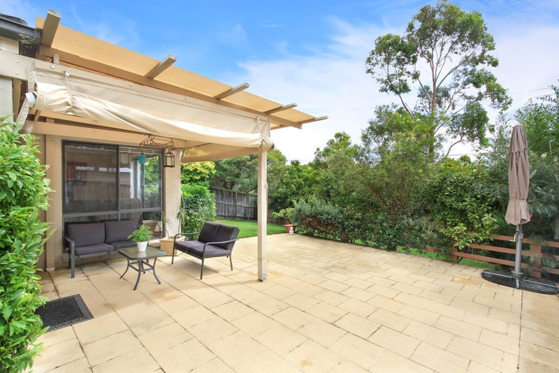 Photo - 17 Park Ridge Circuit, Kellyville NSW 2155 - Image 8