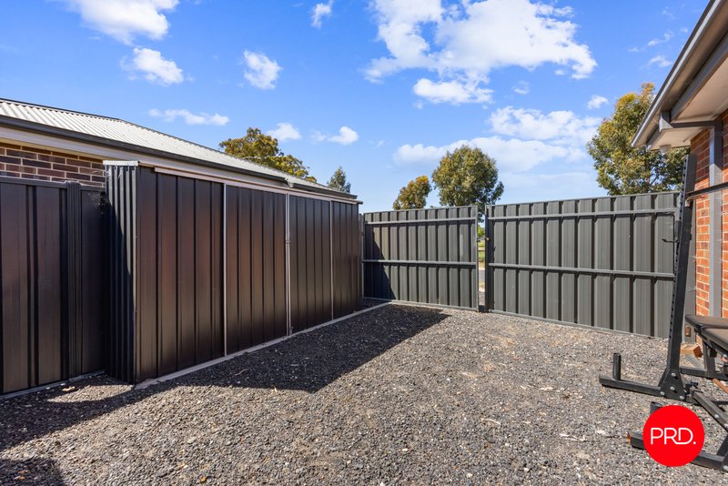 Photo - 17 Parkview Boulevard, Huntly VIC 3551 - Image 19