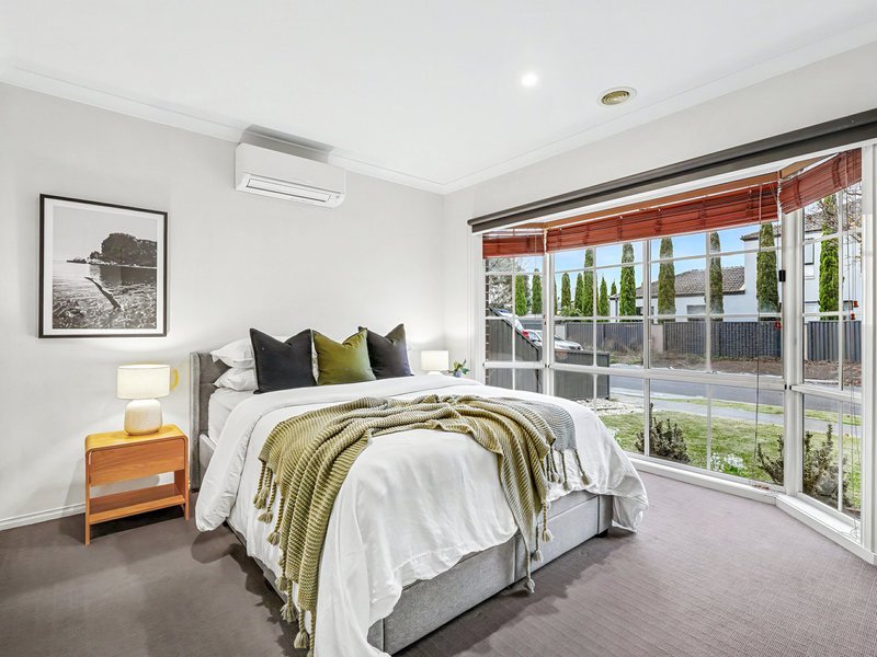 Photo - 17 Parmentier Way, Pakenham VIC 3810 - Image 10