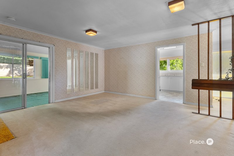 Photo - 17 Parnoo Street, Mitchelton QLD 4053 - Image 3