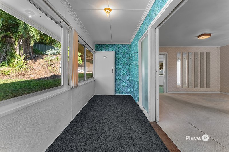 Photo - 17 Parnoo Street, Mitchelton QLD 4053 - Image 7