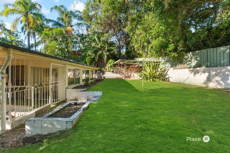 Photo - 17 Parnoo Street, Mitchelton QLD 4053 - Image 17
