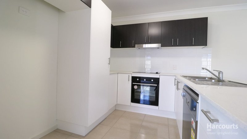 Photo - 1/7 Parsons Street, Collingwood Park QLD 4301 - Image 2