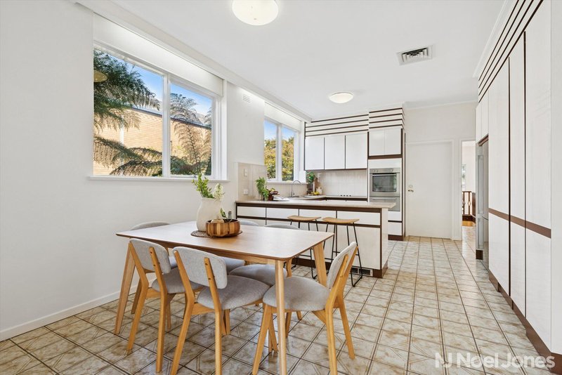 Photo - 17 Pavo Street, Balwyn North VIC 3104 - Image 6