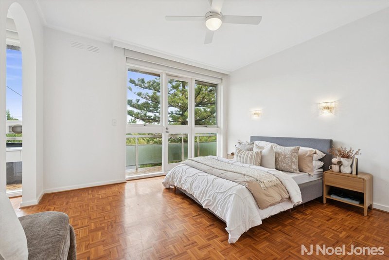 Photo - 17 Pavo Street, Balwyn North VIC 3104 - Image 9