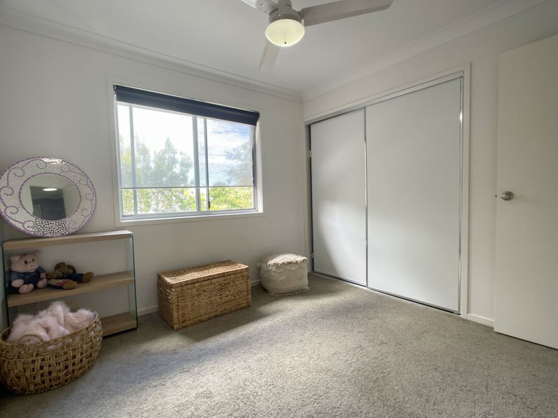 Photo - 17 Piccadilly Street, Bellmere QLD 4510 - Image 19