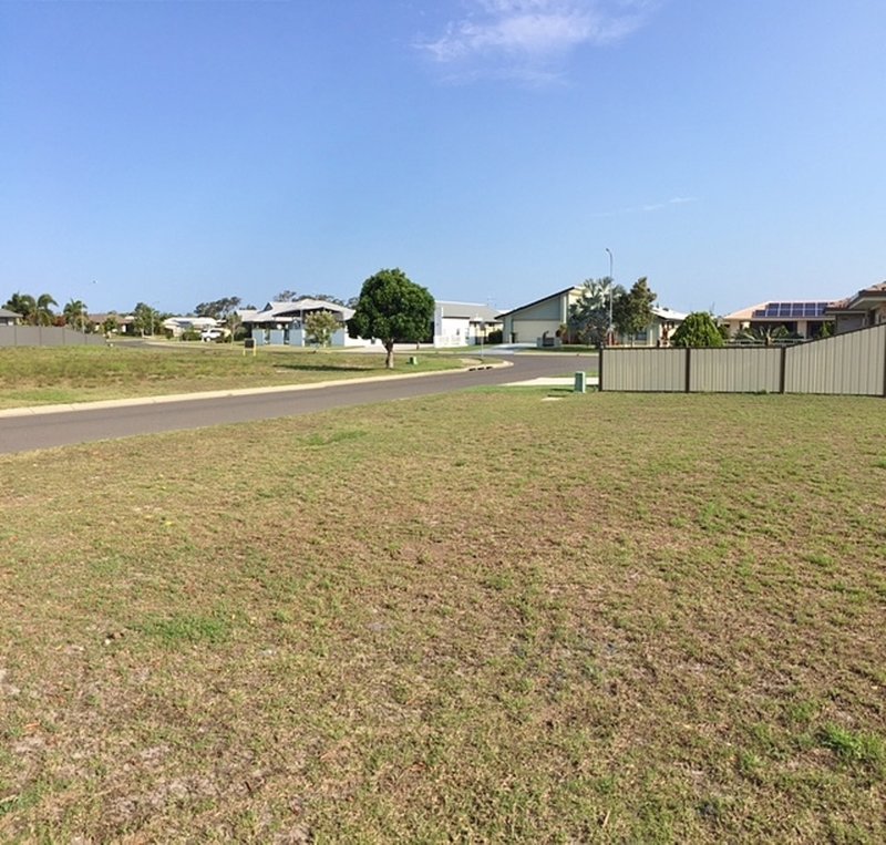 Photo - 17 Pilbara Way, Burrum Heads QLD 4659 - Image 8