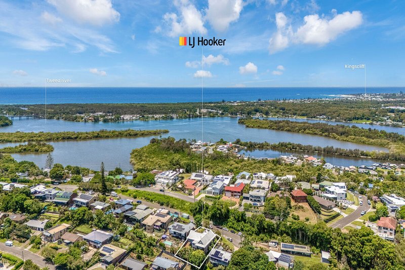 Photo - 17 Pileena Street, Banora Point NSW 2486 - Image 13