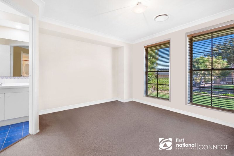 Photo - 17 Pinehurst Ave , Rouse Hill NSW 2155 - Image 7