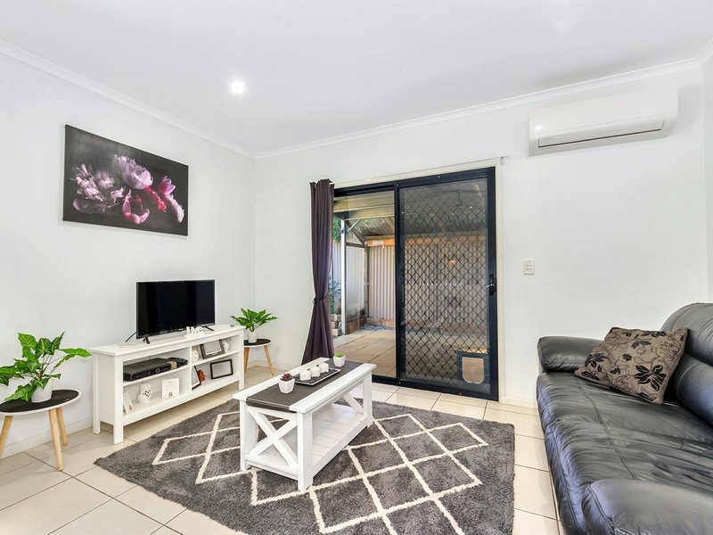 Photo - 17 Pinelands Street, Lawnton QLD 4501 - Image 15