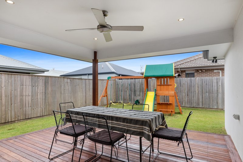 Photo - 17 Piper Street, Palmview QLD 4553 - Image 12