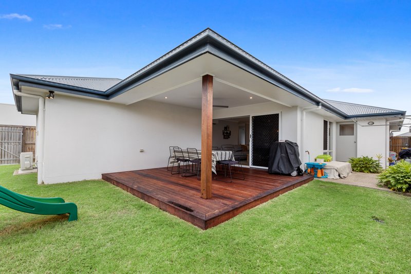Photo - 17 Piper Street, Palmview QLD 4553 - Image 13
