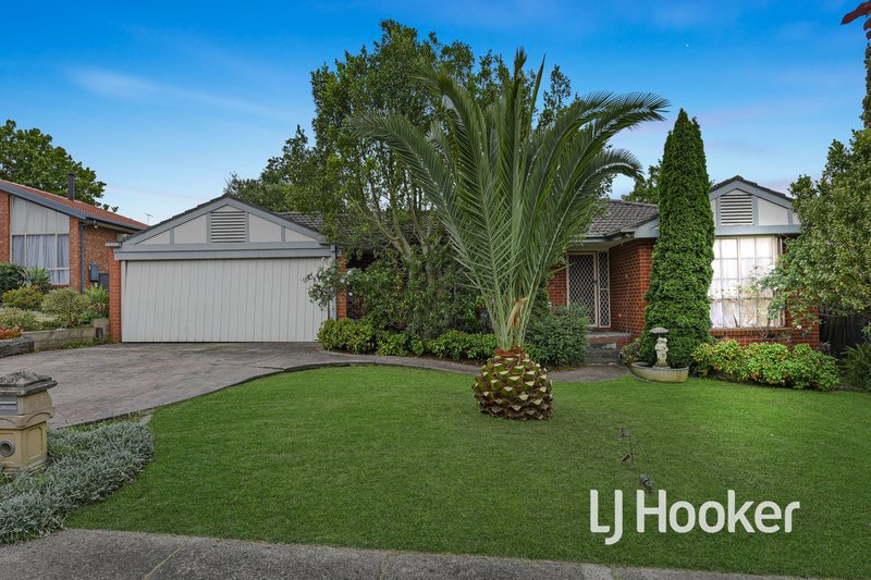 17 Pirra Place, Narre Warren VIC 3805