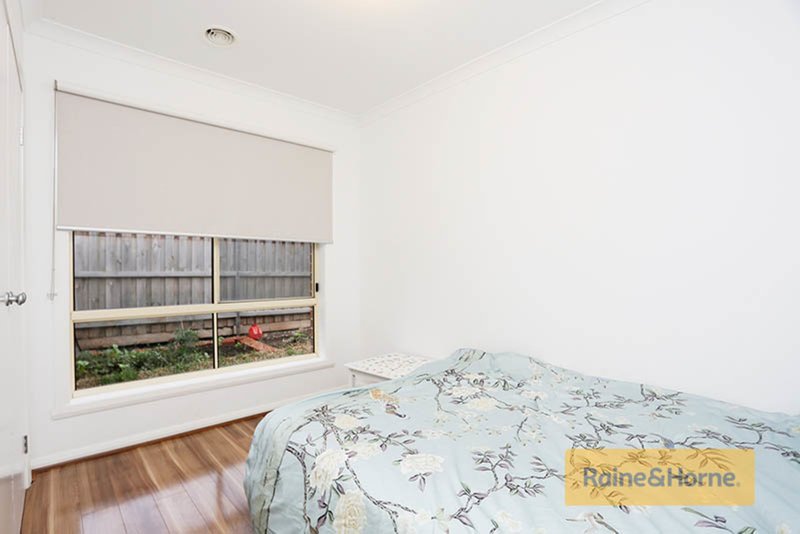 Photo - 17 Pittos Avenue, Brookfield VIC 3338 - Image 10