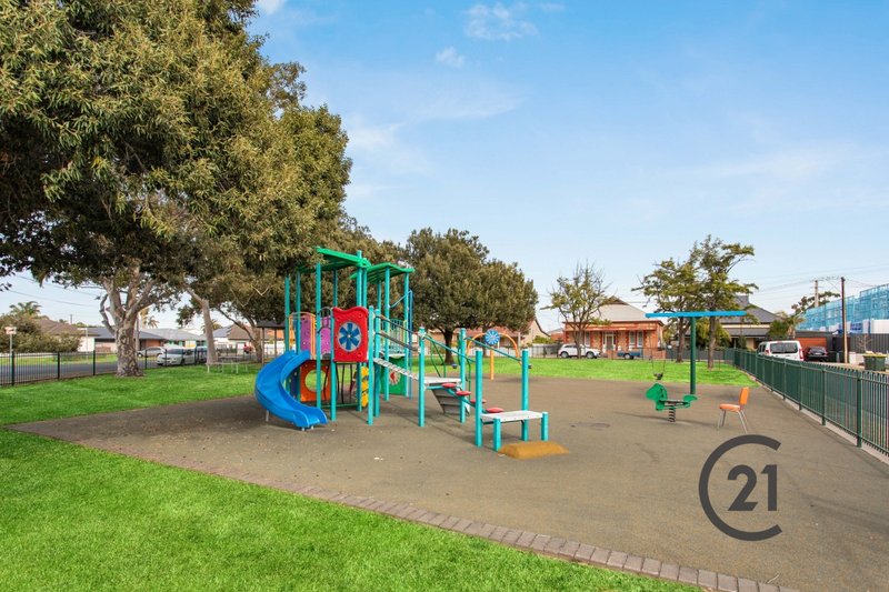 Photo - 17 Portland Road, Queenstown SA 5014 - Image 11