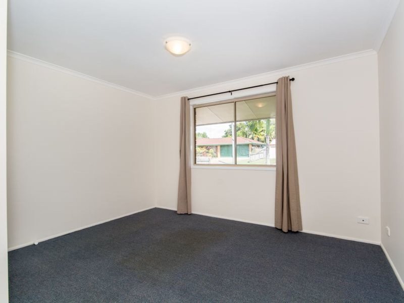 Photo - 17 Primrose Street, Caboolture QLD 4510 - Image 9