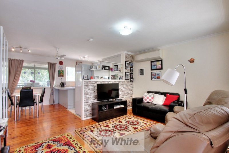 Photo - 17 Primrose Street, Logan Central QLD 4114 - Image 5