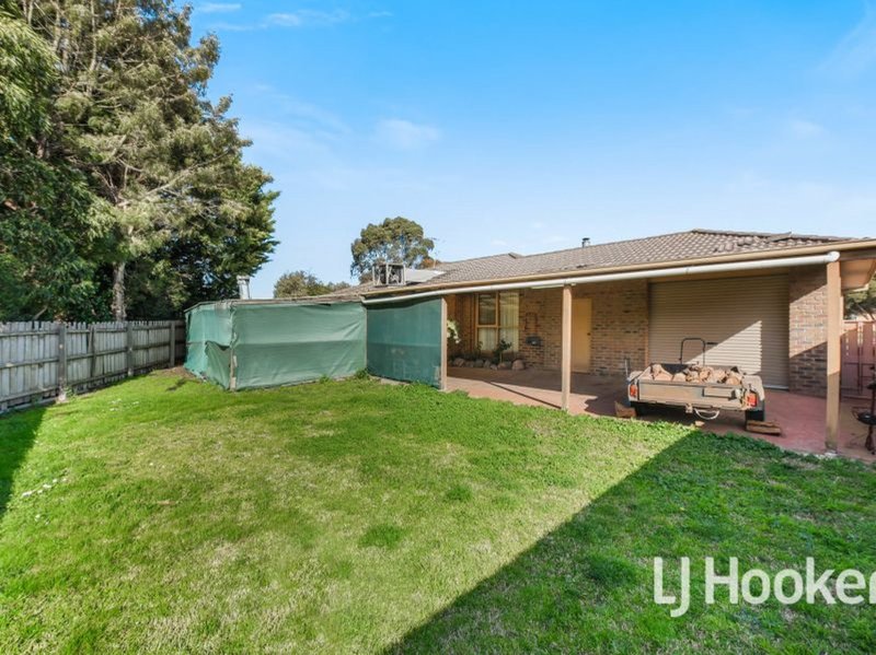 Photo - 17 Princess Maria Place, Hampton Park VIC 3976 - Image 14