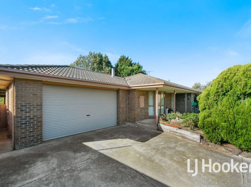 Photo - 17 Princess Maria Place, Hampton Park VIC 3976 - Image 15