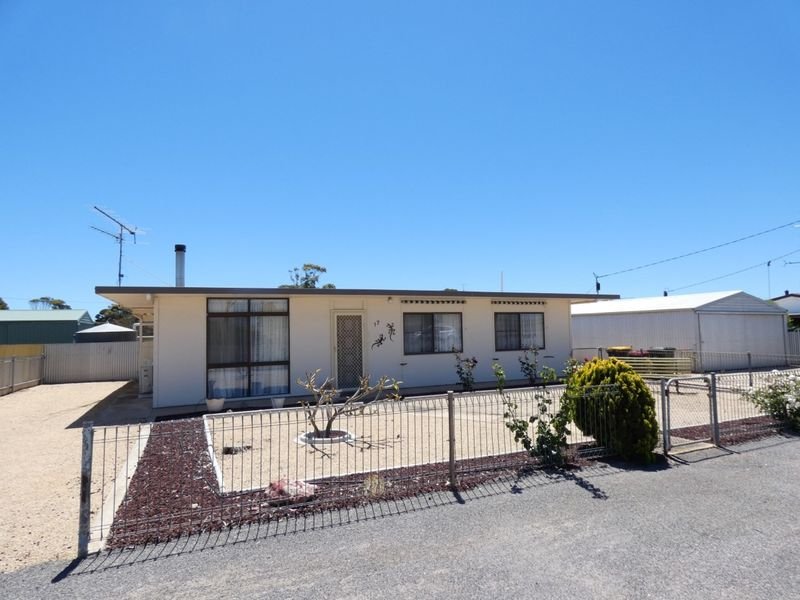 17 Progress Road, Hardwicke Bay SA 5575