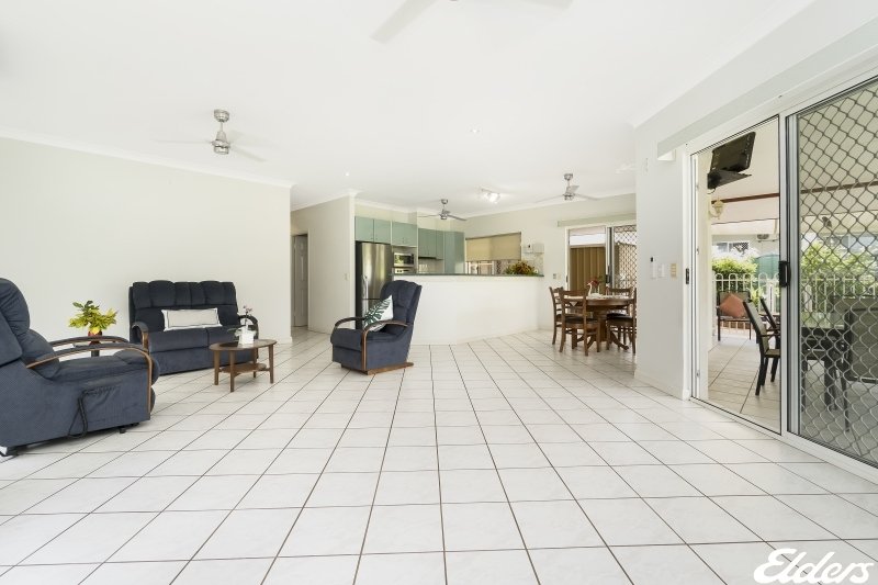 Photo - 17 Protea Crescent, Rosebery NT 0832 - Image 6