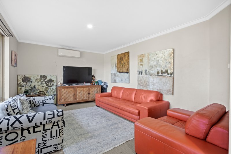 17 Quarram Way, Gosnells WA 6110