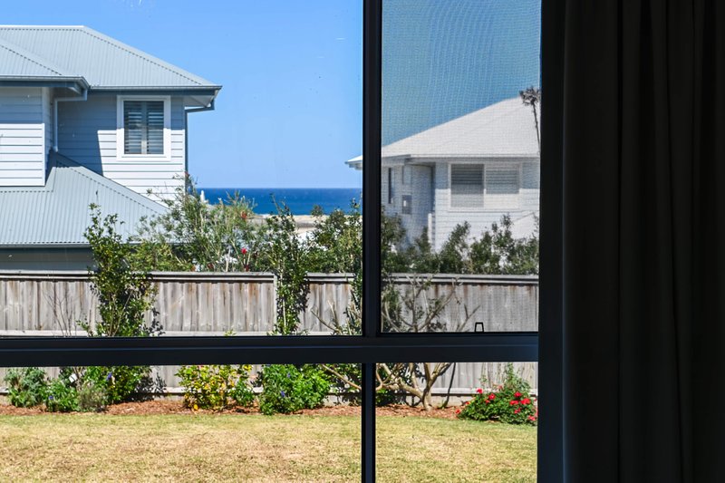 Photo - 17 Quinn Street, Catherine Hill Bay NSW 2281 - Image 15