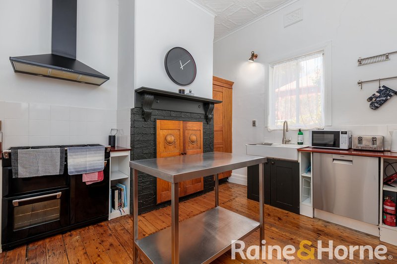 Photo - 17 Quinn Street, Dubbo NSW 2830 - Image 3