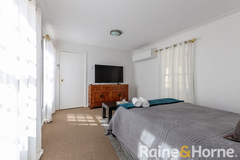 Photo - 17 Quinn Street, Dubbo NSW 2830 - Image 9